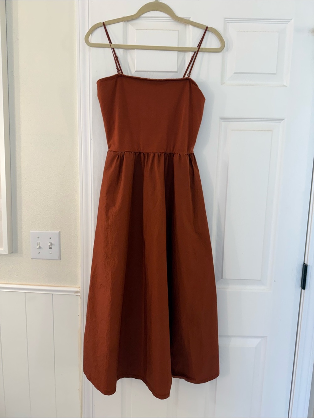 GAP Women’s  Rust Brown Spaghetti Strap Midi Dress